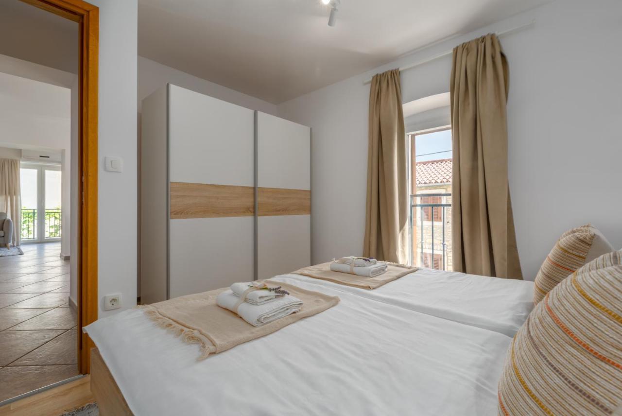 Apartments Agata Novigrad Istria エクステリア 写真